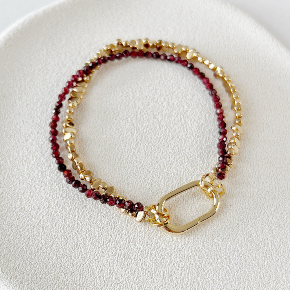 My Zodiac Leo Garnet bracelet set